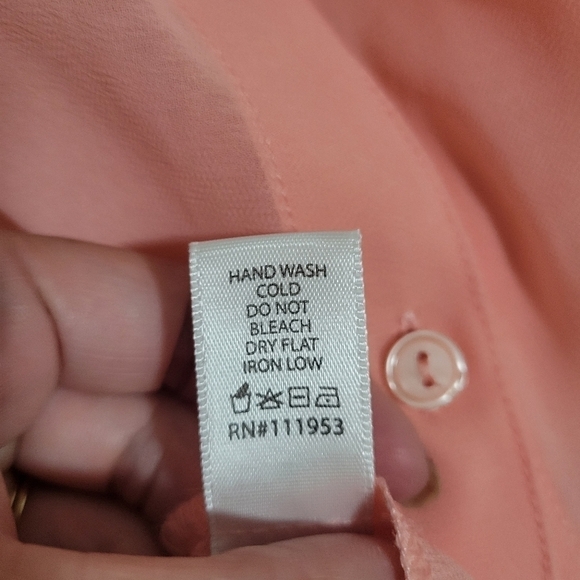 Sugar Rain top with roll up sleeves button details in back size small peach - Picture 4 of 7